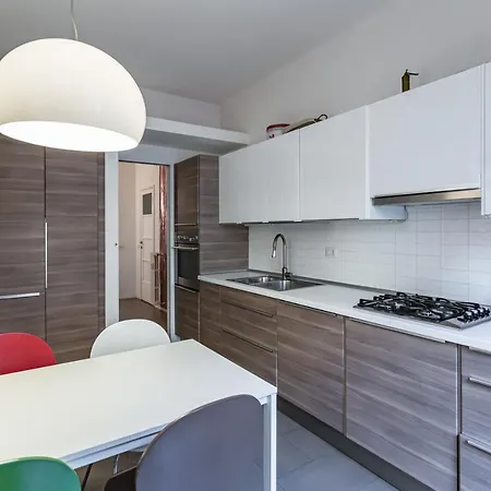 Piazza Aspromonte & M1 Loreto Cozy Apartment *